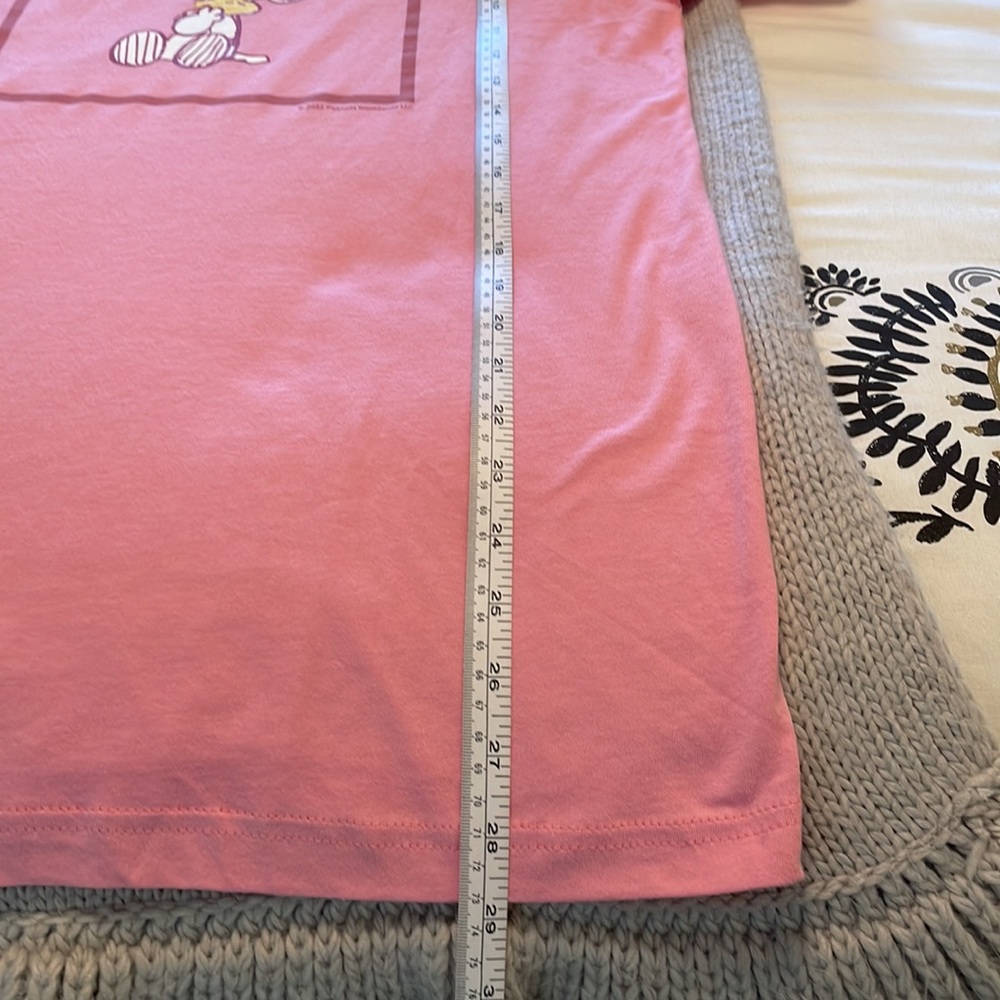 Snoopy Love is Snuggles & Cuddles Pink T Shirt Medium - Picture 6 of 6